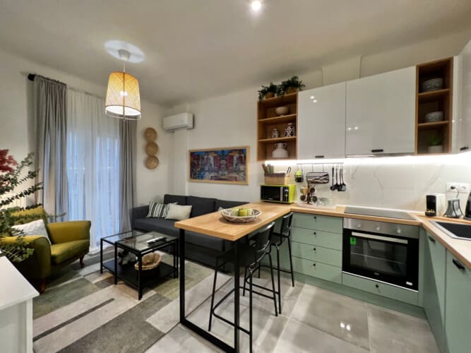 Fully equipped kitchen