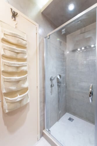 Bathroom with Shower and WC