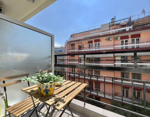 Balcony seating area