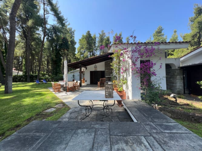 Outdoor seating area