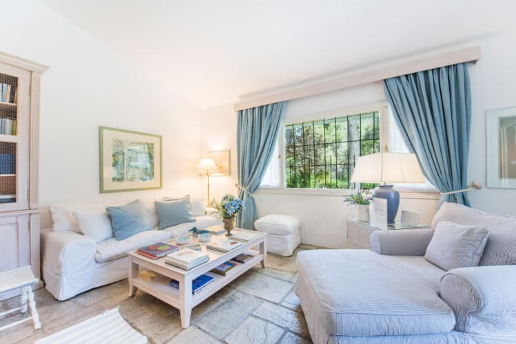 Living room seating area