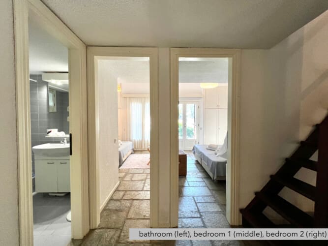 Hallway to the bedrooms