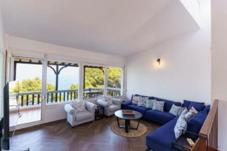 Living room seating area