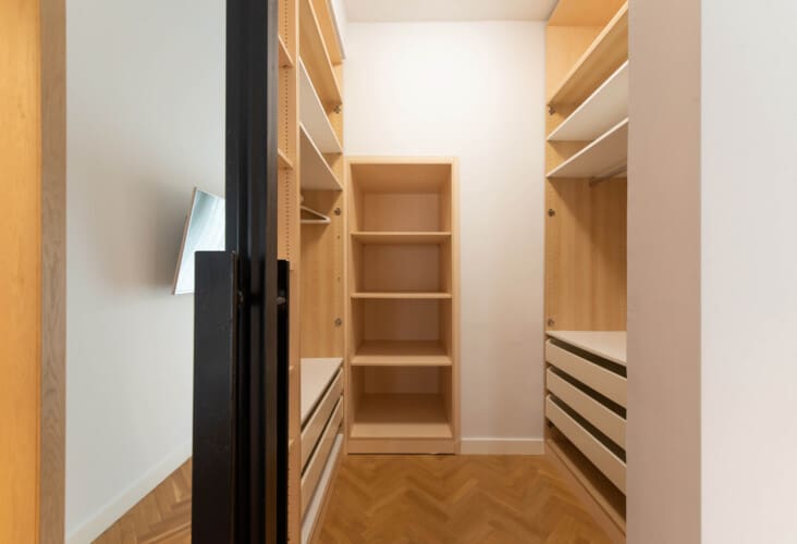 Walk in closet