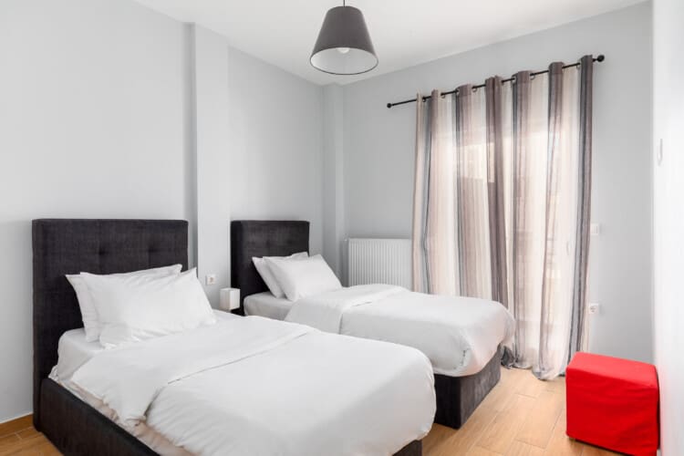 Second bedroom with two single beds