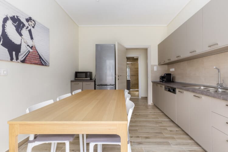 Private kitchen with dining area